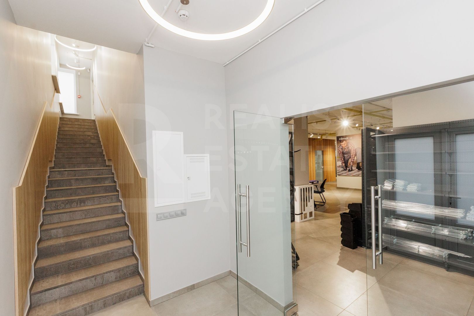 Vânzare, spațiu comercial, amplasat în Ungheni, pe str. Mihai Eminescu - Poză 23