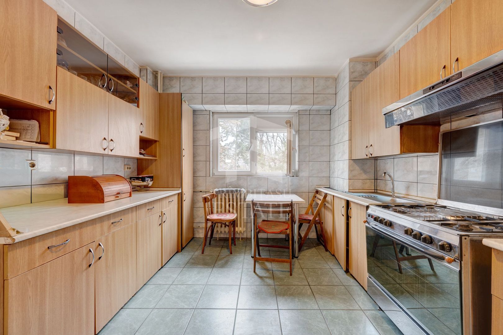 Oportunitate! Apartament 4 Camere 1 Minut Metrou Universitate - Poză 3
