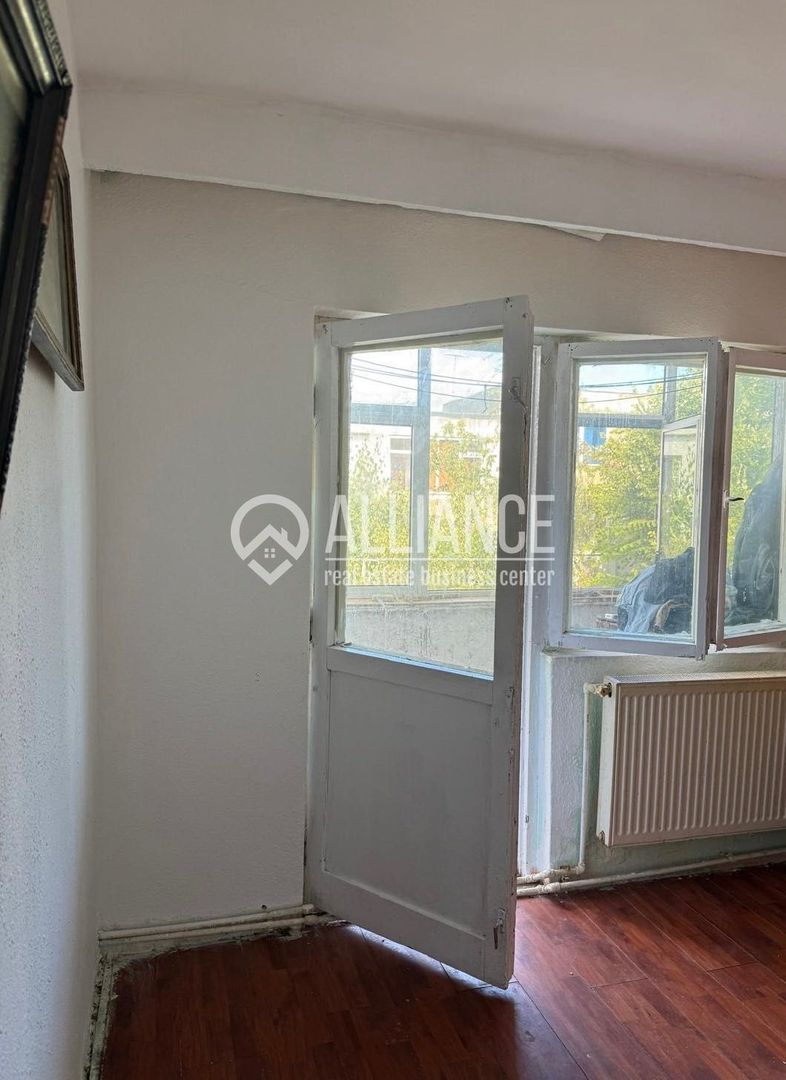 FALEZA NORD(cod04)-Apartament 3 camere decomandate - Poză 3