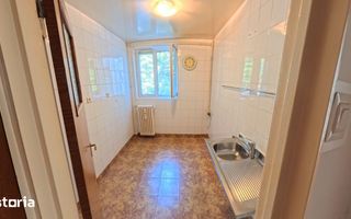 Apartament  3 camere zona Titan - Piata Minis - Poză 1