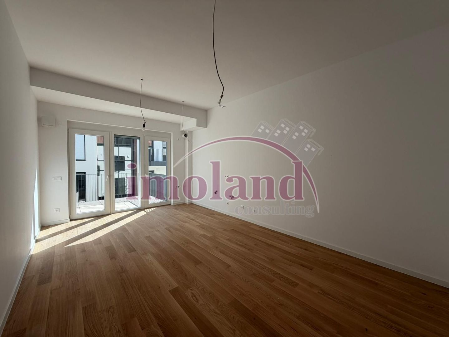 Vanzare - apartament 2 camere - Quartier Azuga-Doamna Ghica - Poză 2