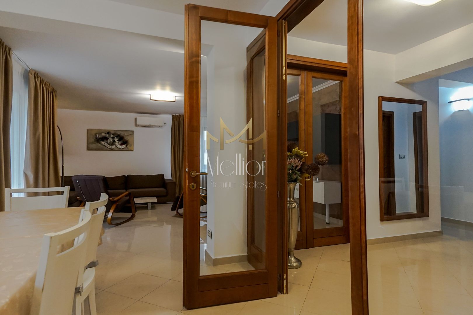 Ap spatios 4 camere, garaj, Andrei Muresanu, zona strazii Trifoiului - Poză 31