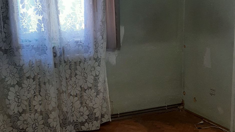 Apartament de vânzare 2 camere Aleea Savinesti - Poză 7