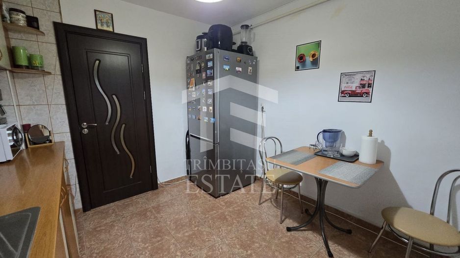INEL I - Apartament cu centrala pe gaz, loc de parcare si pod de 60 mp - Poză 25