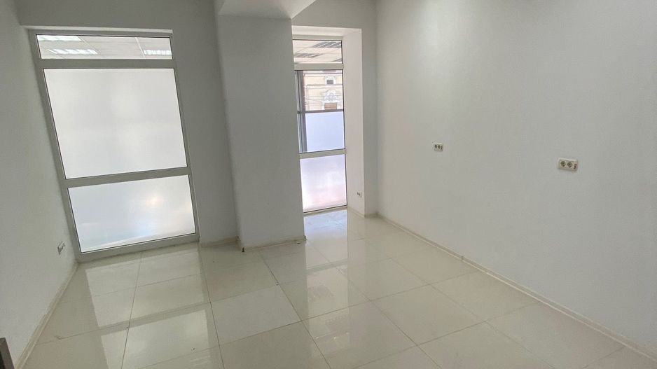 Spațiu de birouri de la 200 - 600mp - Poză 10