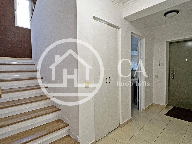 Casă de închiriat cu 5 camere în Cartierul Europa, Oradea - Poză 6