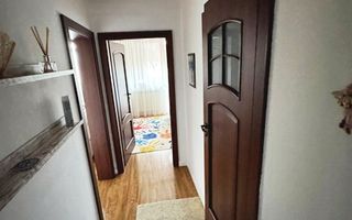 Apartament 3 camere de închiriat – Giulești, Sector 6, București - Poză 3