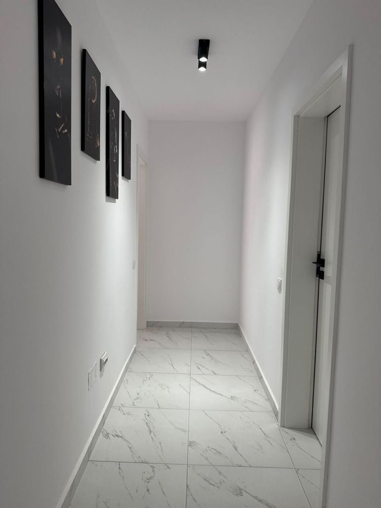 Apartament 3 camere - Poză 4