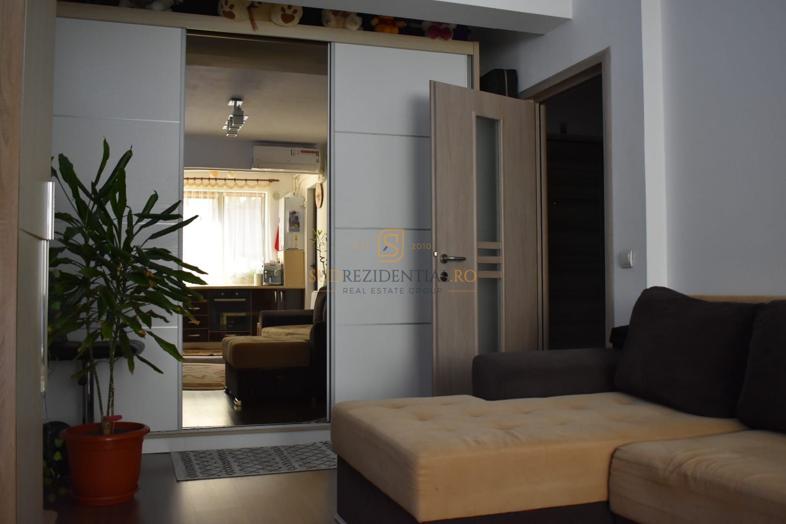 Apartament 2 camere mobilat si utilat, etaj 4/6, bloc nou, Rahova - Poză 2