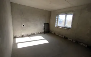 CASĂ CU 2 NIVELE – 136 m² | 4 DORMITOARE | 7 ARI ANENII NOI - Poză 16