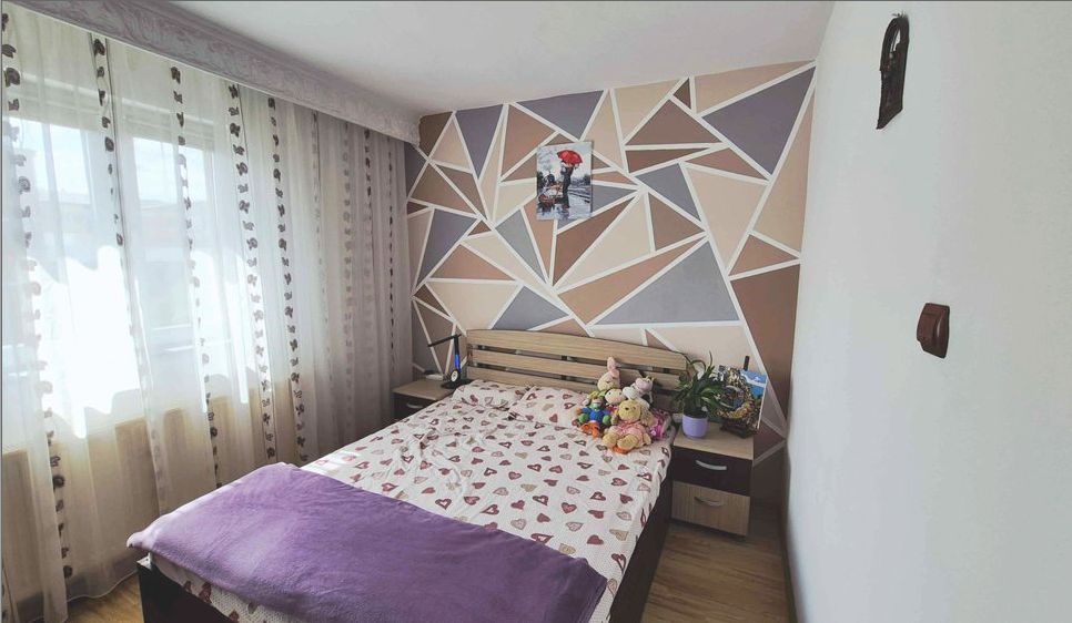 Apartament 2 camere, Cetate, et.3, renovat ,mobilat - Poză 3