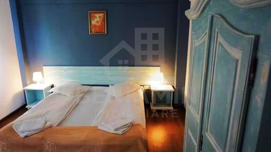 Pensiune Moieciu - 3000mp Teren - 12 Camere Plus Restaurant - Brasov - Poză 4