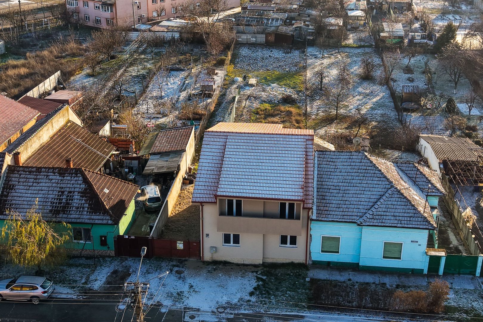 Casă nouă cu etaj semifinalizată, zonă liniștită în Aradul Nou - Poză 2