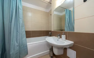 Apartament cu doua camere modern ,cu boxa in Top City - Poză 15