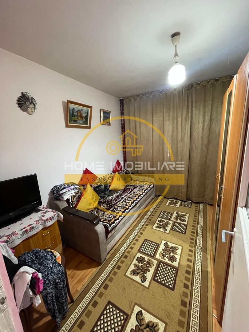 Nicolina 2 Prima Statie  Apartamet 3 Camere Decomandat Bloc Cadre 1985 - Poză 3