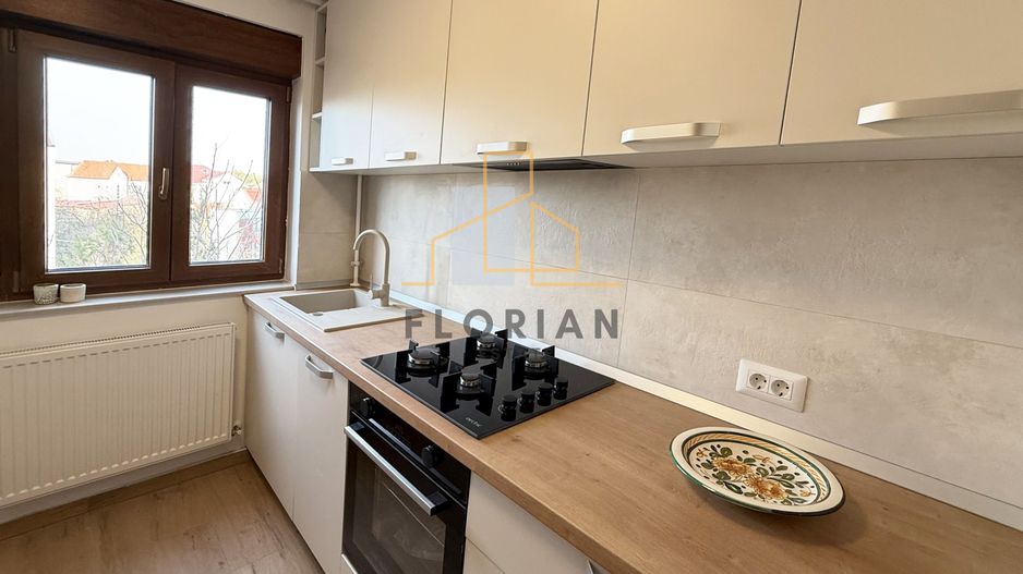 Apartament cu 3 camere in Piata Balcescu - Poză 6