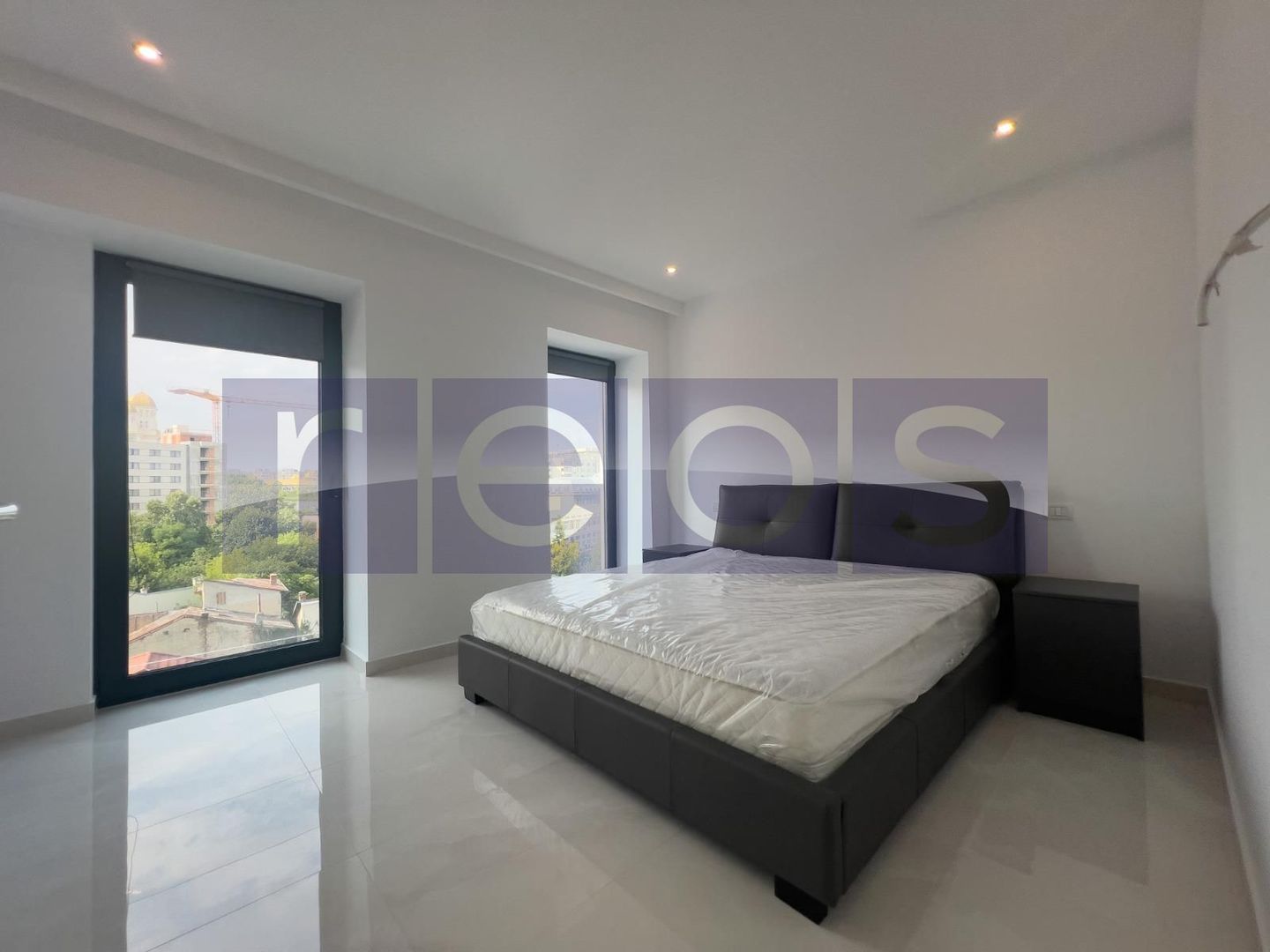 INCHIRIERE 3 CAMERE | 130 MP | TERASĂ | PARCARE SUBTERANĂ | COTROCENI - Poză 5