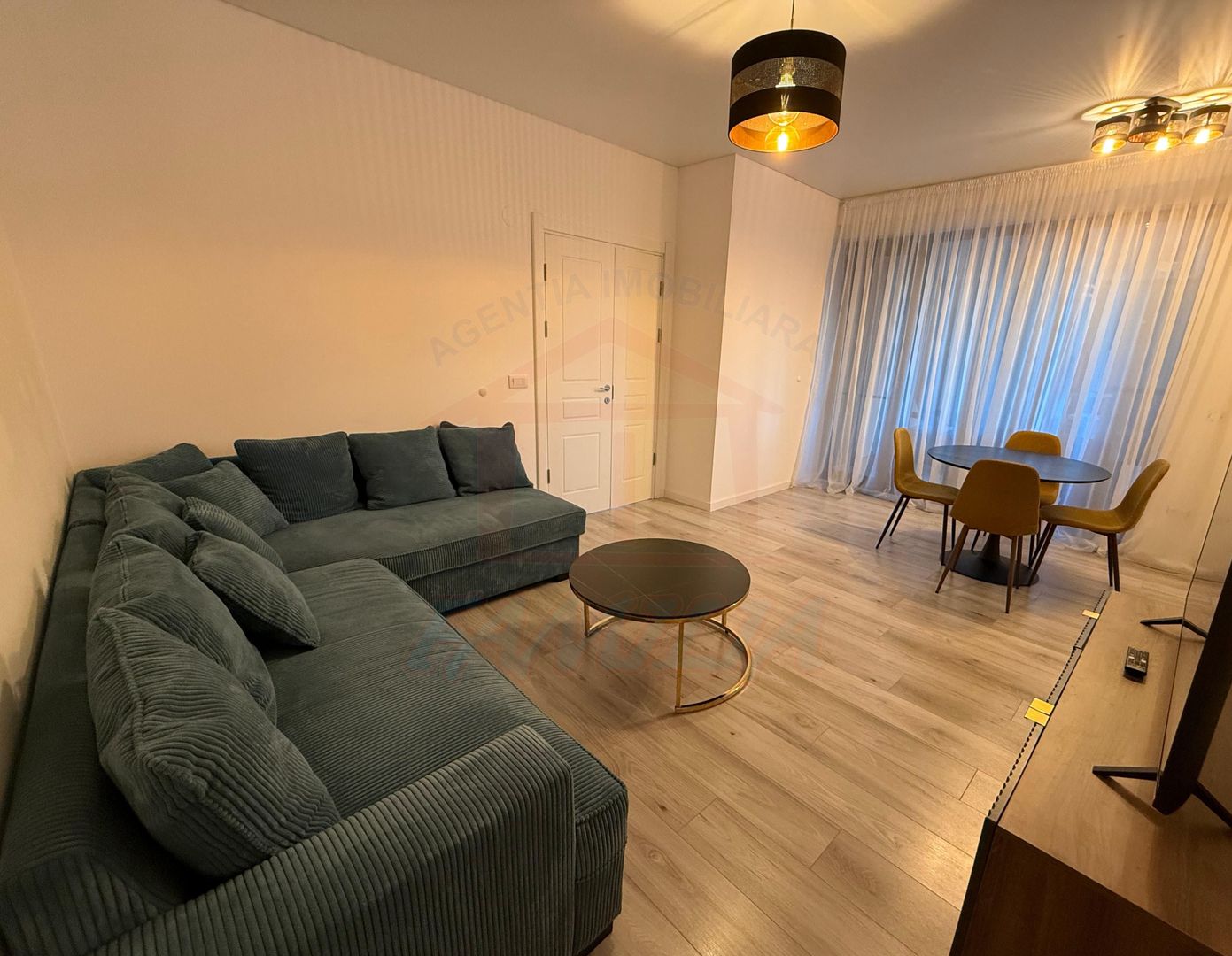 🏡 APARTAMENT 2 CAMERE, Luxury Residence, 600 EURO/lună - Poză 1