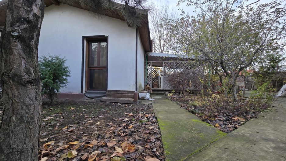 Exclusivitate! Proprietate Sendreni, zona linistita, 69.000 EUR - Poză 2