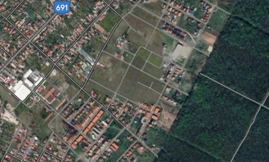 Teren Dumbravita cu front de 23ml - Padurea Verde - Poză 1