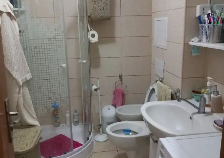 BRASADAS vinde ap 3 cam etaj 2/4 Carpati 2. - Poză 7