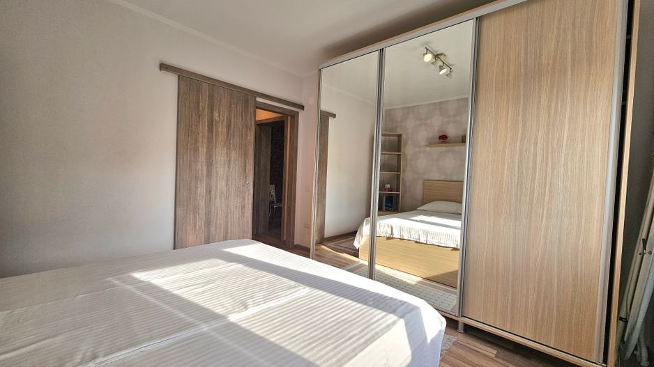 Apartament cu 2 camere de vânzare în zona Dacia Constanta renovat - Poză 4