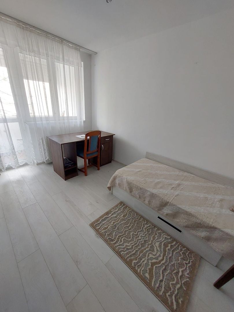 Apartament cu 3 cameră de închiriat – Zona Centrală, Oradea - Poză 6