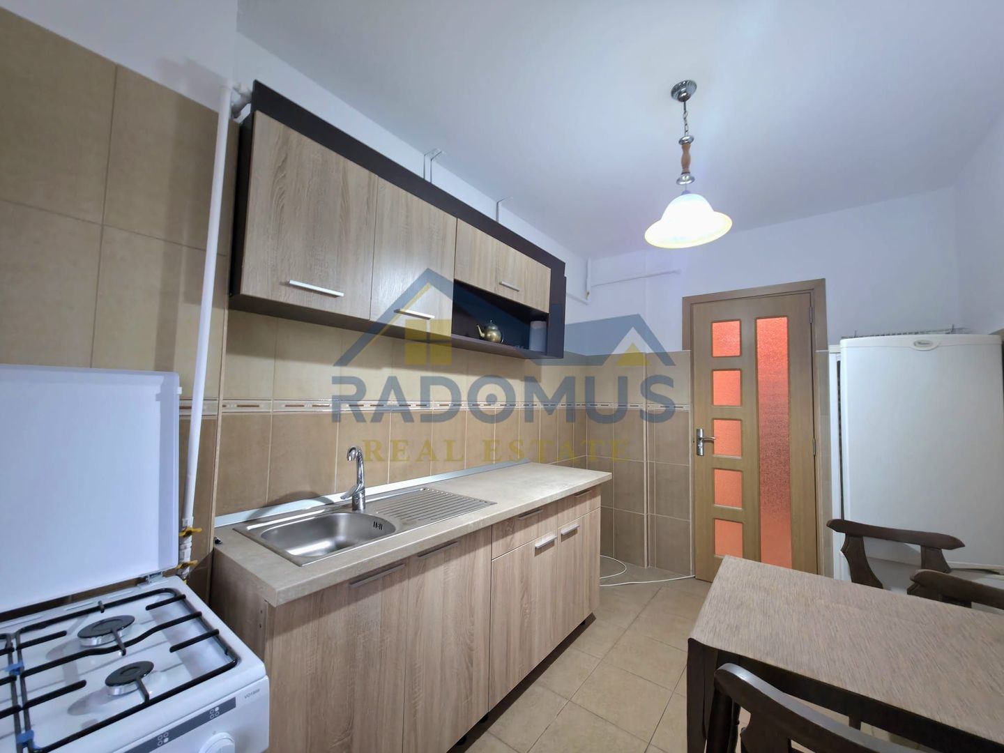 Apartament ultracentral – Ploiești - Mobilat/Utilat - 350 € - Poză 6