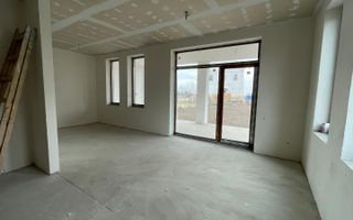 Casa spatioasa cu 1000 mp teren in Aiton - Poză 20