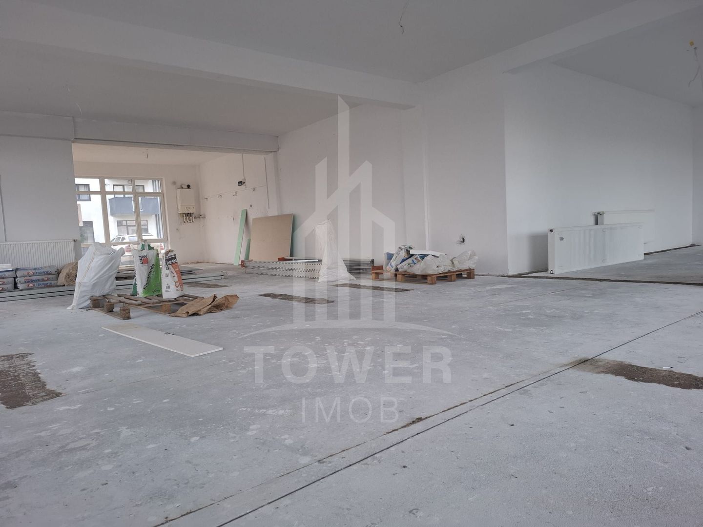 Spațiu ideal pentru multiple activități comerciale |Calea Șurii Mici- De vânzare - Poză 3