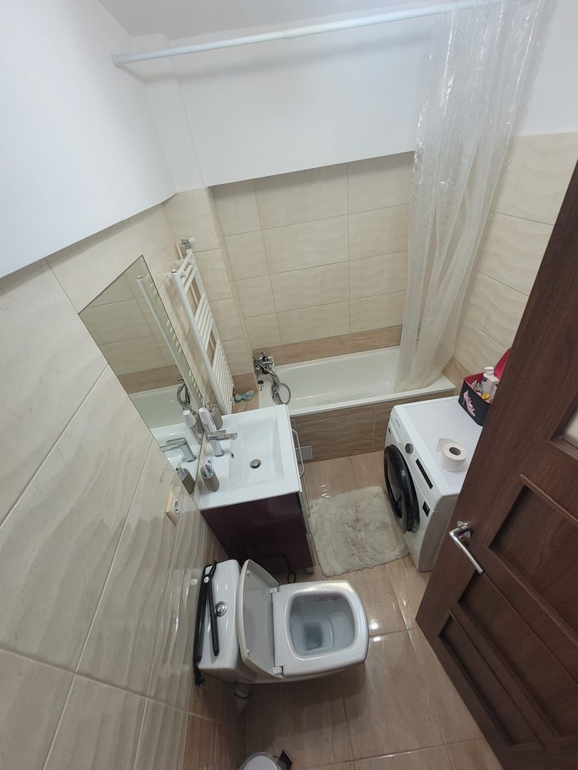 ageuropa.ro vinde apart. FINISAT cu 4 cam 84mp etajul 1 în Carpați 2 - Poză 12