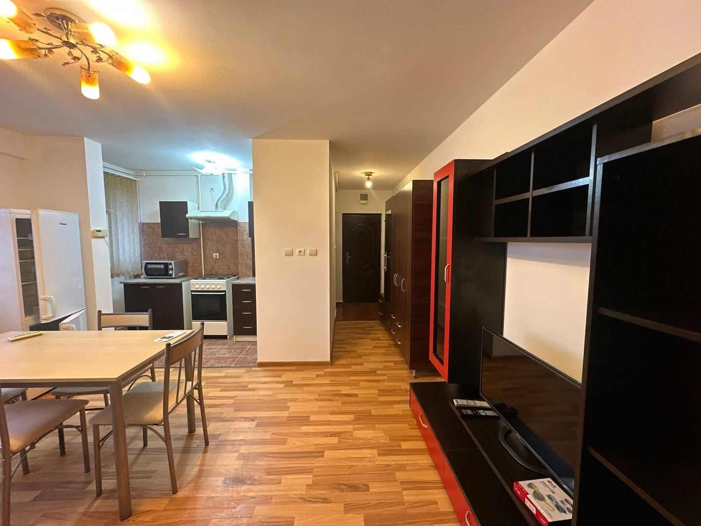 Apartament două camere Girocului - Poză 3
