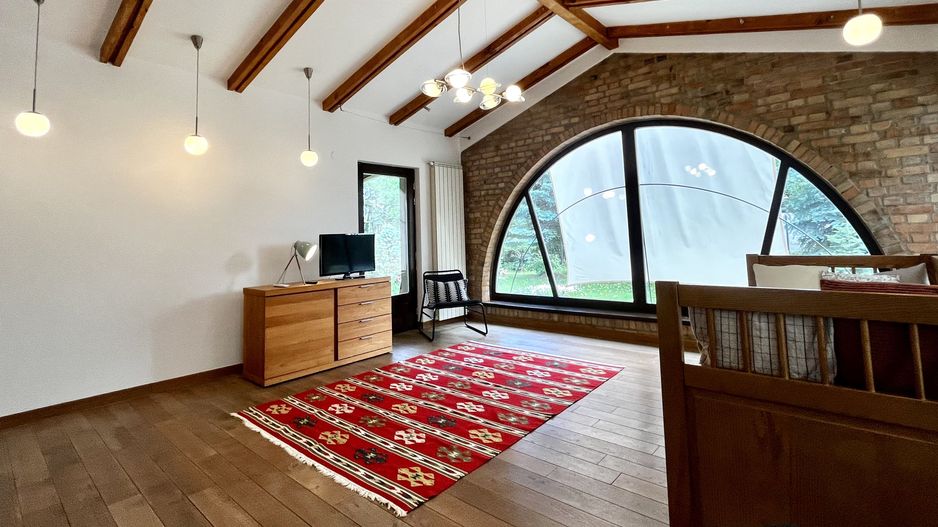 Casă de vis în Giroc – Eleganță clasică, spațiu vast și confortabil - Poză 5