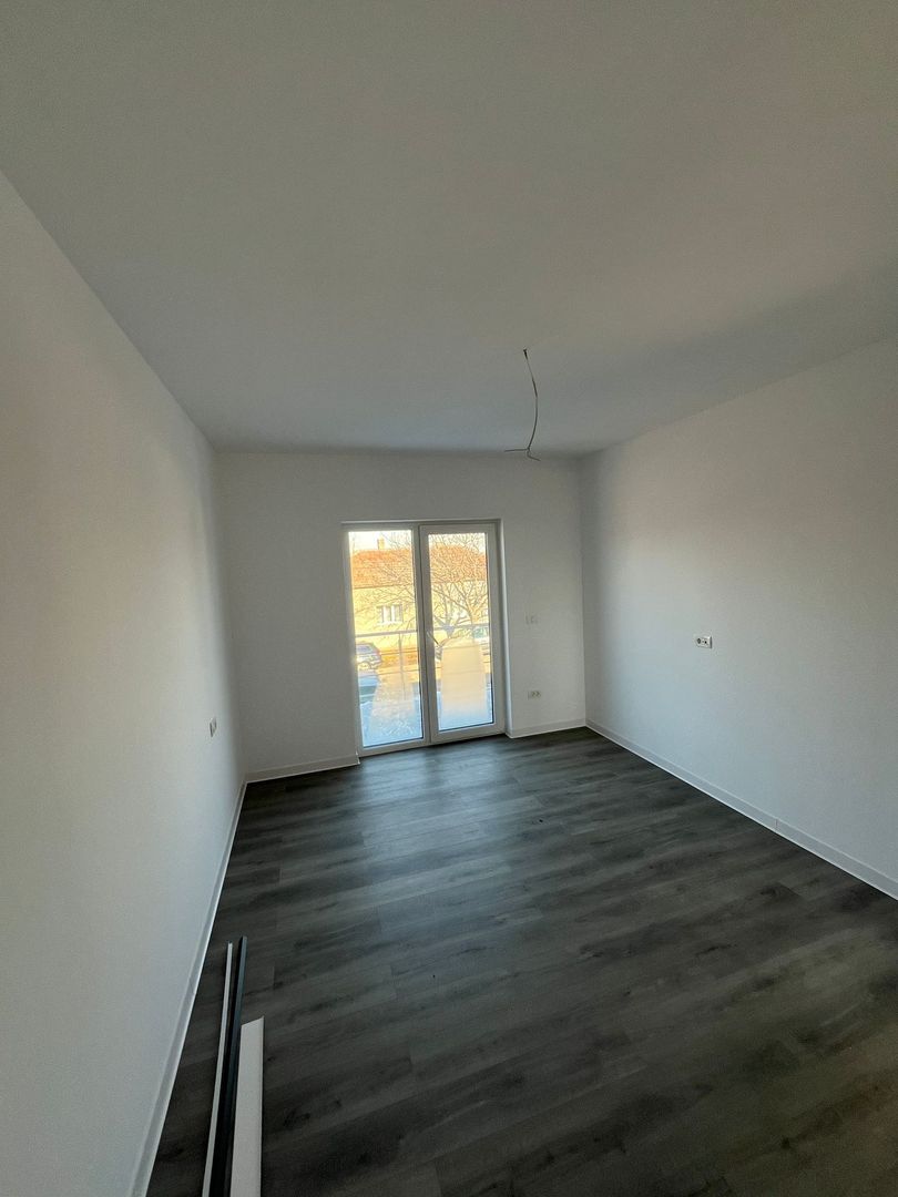 UTVIN , 4 CAMERE, DUPLEX - Poză 4