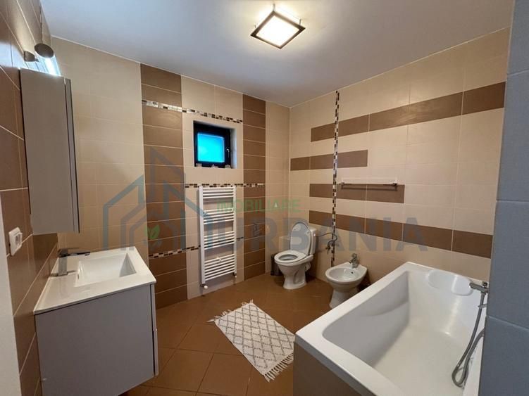 Casă insiruita capăt CUG - Valea Adâncă - Poză 11