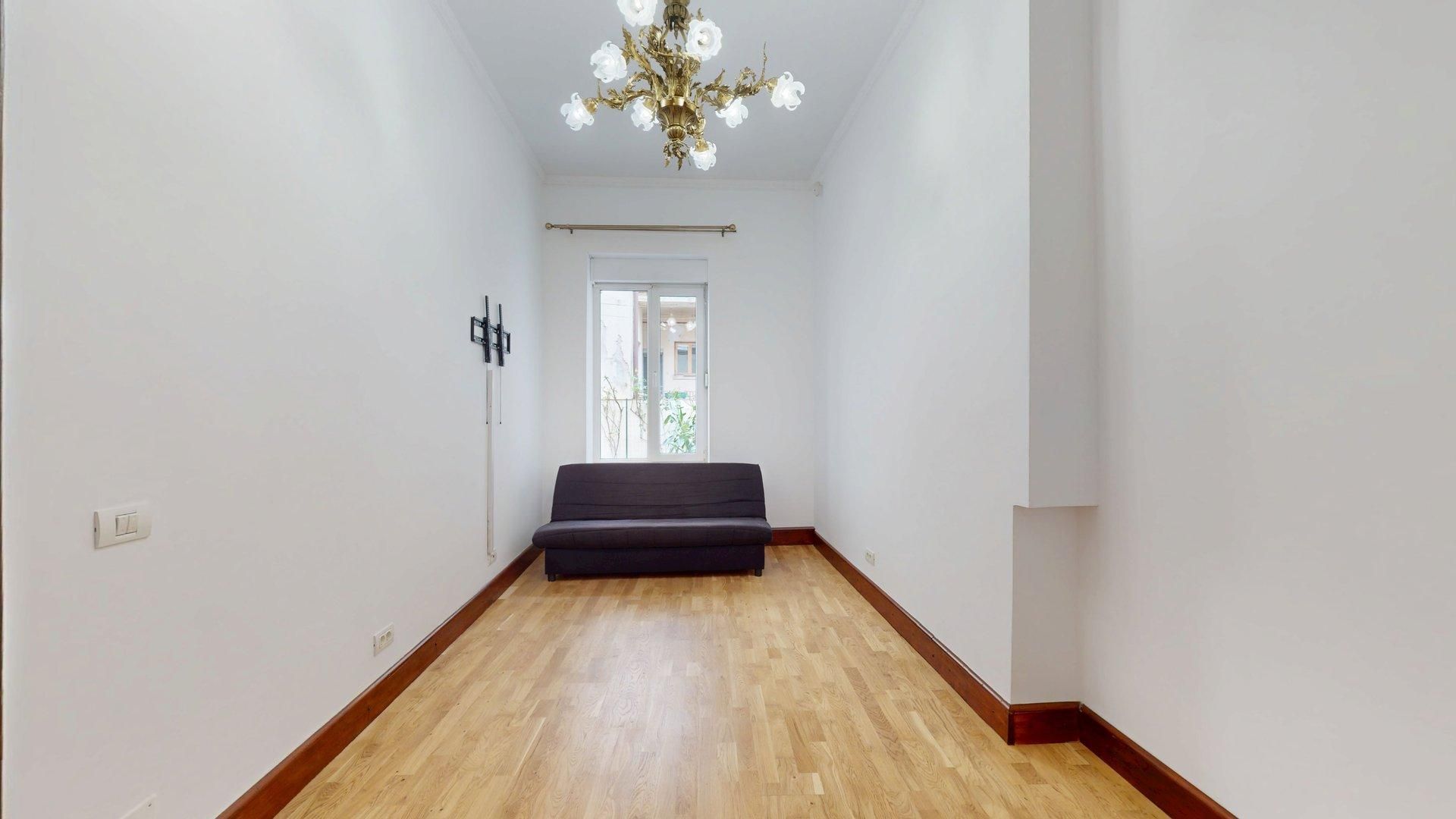 Casă cu șarm istoric lângă Cișmigiu – 6 camere, atrium natural, cramă - Poză 17