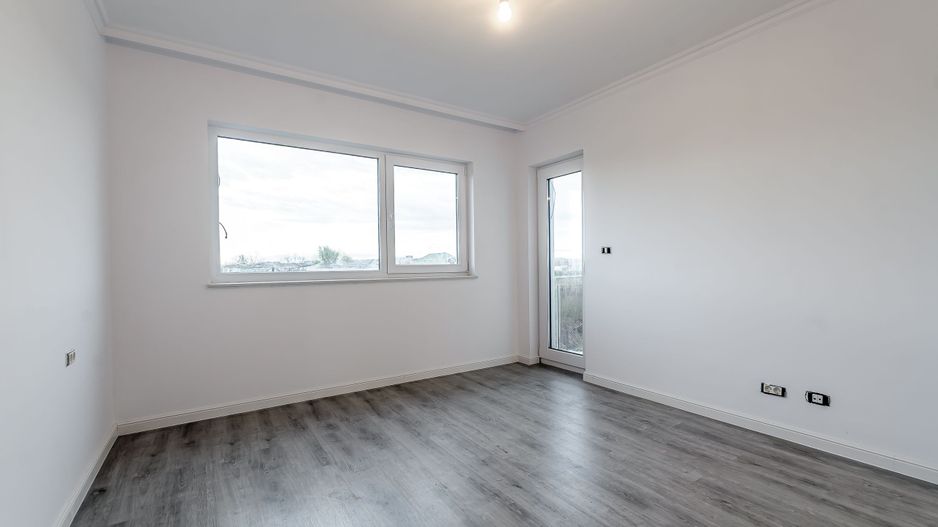 PREȚ REDUS! Vilă nouă cu terasă panoramică și 4 dormitoare, în Gai - Poză 11