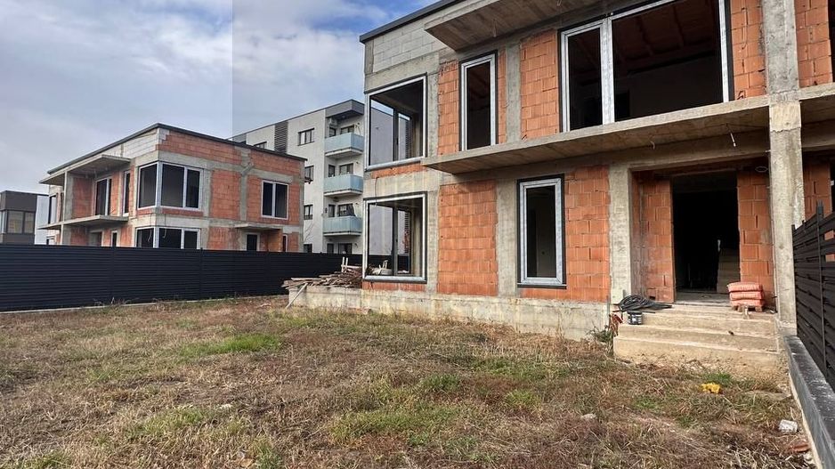 Case tip Duplex de vânzare în Ghimbav, Brașov – Cartierul Florilor - Poză 9