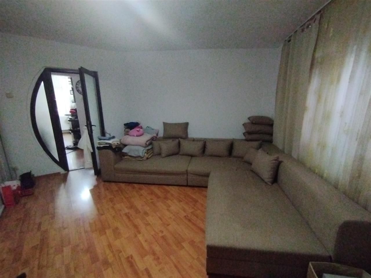 Apart  2 cam spațios Aradului- parter cu balcon centrala proprie - Poză 8
