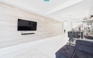 Duplex 1/2 mobilat şi utilat în Săcălaz - Poză 13