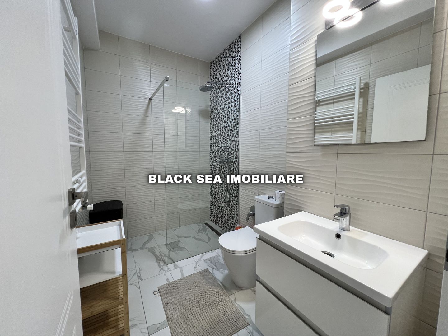 Apartament 3 camere in Mamaia zona Butoaie - Termen Lung - Poză 18