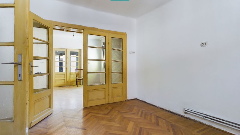 Casă 4 camere, zona centrală în Pâncota - Poză 5