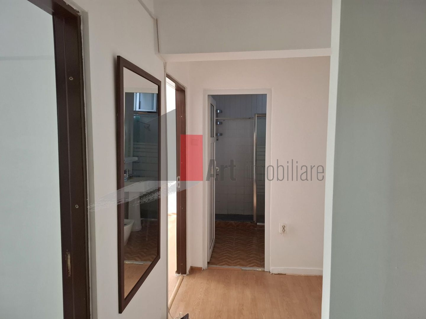 Apartament 3 camere decomandat, bloc H, Str.Rotundă, parter - Poză 5