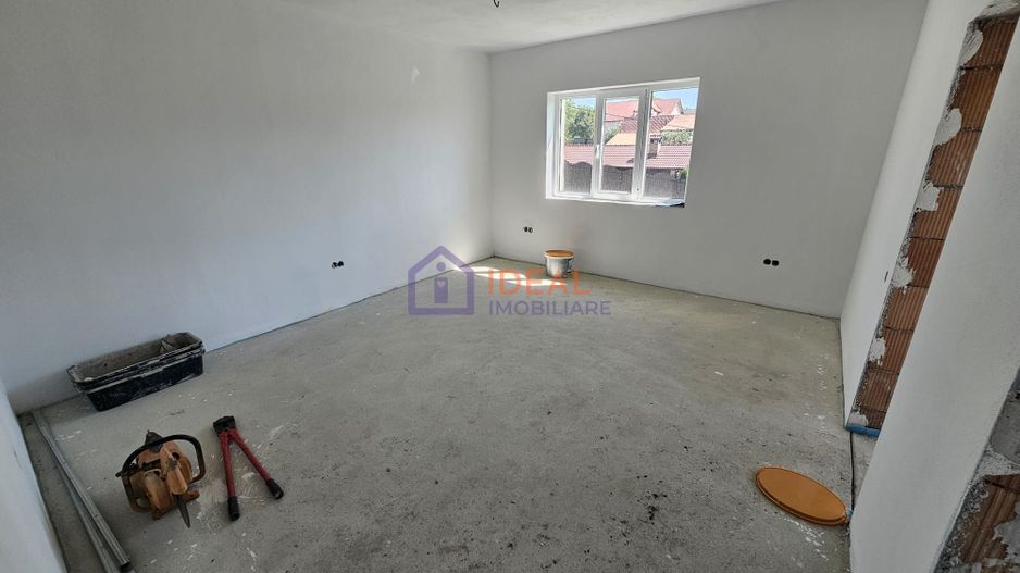 Casa cu 5 camere si vedere panoramica, in Cisnadie - Poză 8