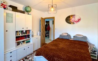Apartament 3 camere de vânzare | etaj 2 | Bulevardul Traian - Poză 1