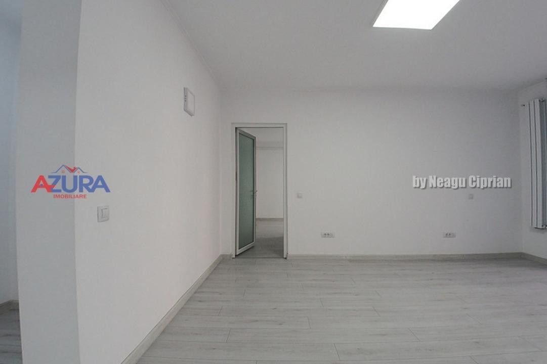 Spatiu Comercial-Birouri Ultracentral Pitesti - Poză 10