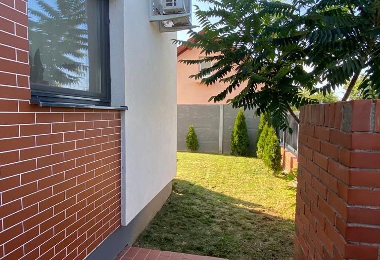 Minimalist la prima închiriere în Dumbravita - Poză 12