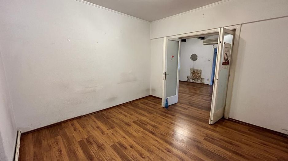 Apartament 3 camere in vila Aurel Vlaicu | Garaj 26.48 mp - Poză 13