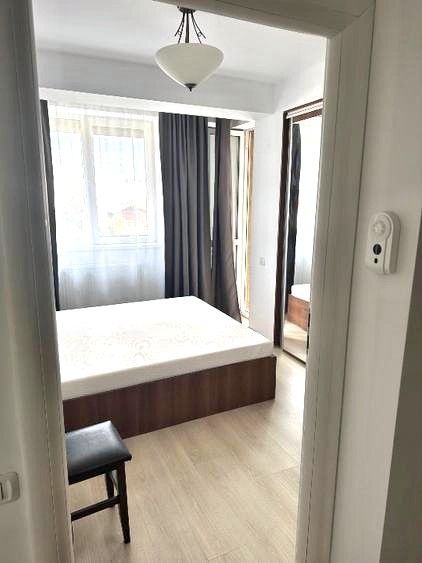 🏡 Închiriez Apartament cu 2 camere, centrală proprie, zonă liniștită - Poză 4