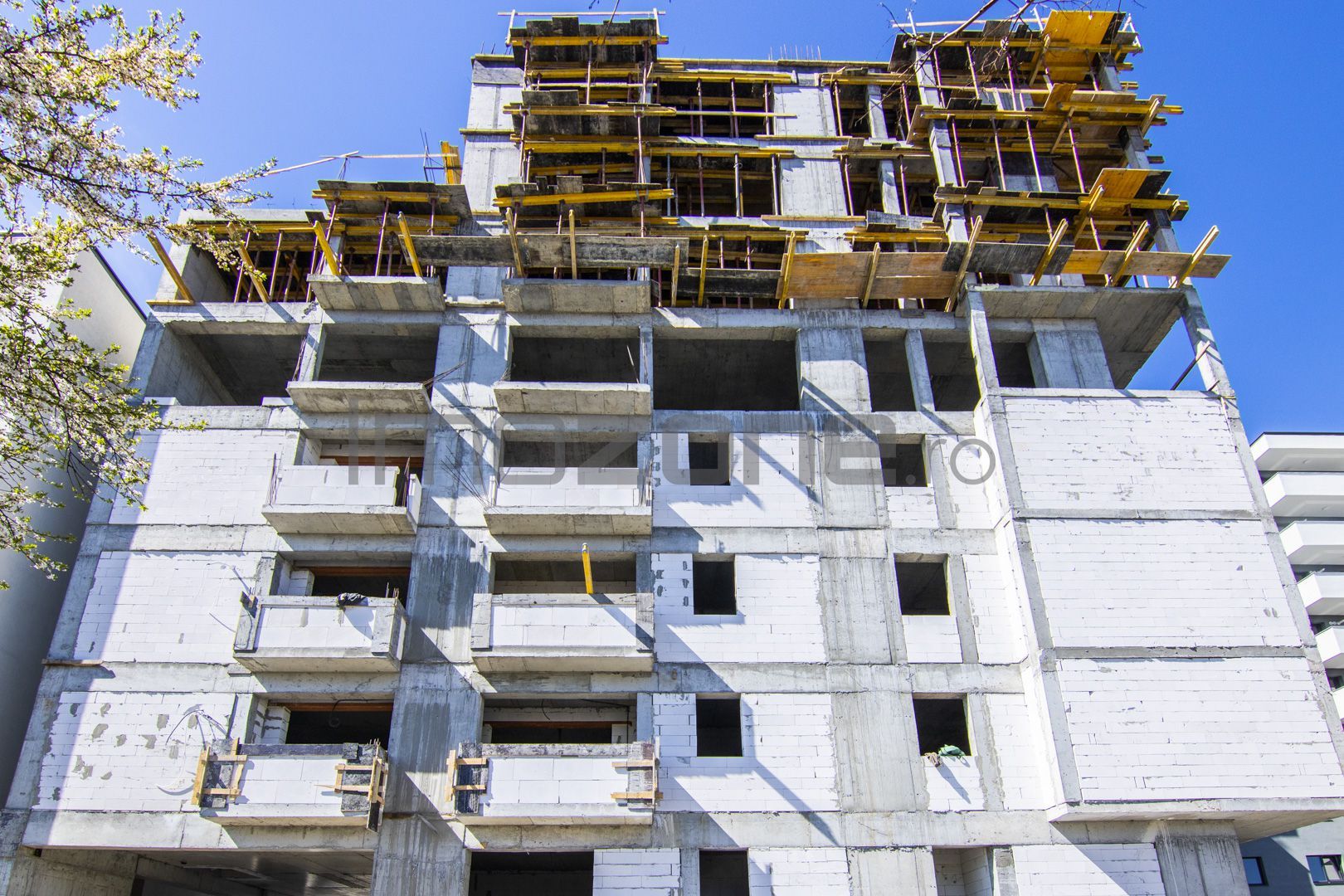 3 Camere | De Vanzare | Bloc Nou | 2 Bai | Living Spatios | 77 mp | Balcon - Poză 4